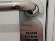 proizvodi-od-klirita-pk-hengeri-za-vrata-please-do-not-ditrub.jpg
