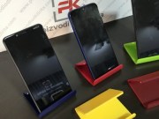 proizvodi-od-klirita-stalci-za-mobilne-telephone-model-M-05-kliritni-stalci-u-vise-boja