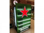 18-proizvodi-od-klirita-Svetlece-promo-police-svetleca-heineken-polica-800x800